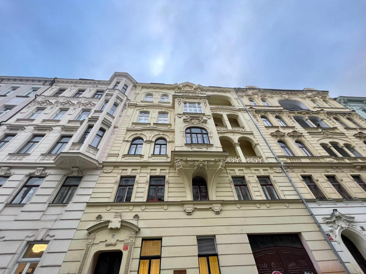 Proste Terezska Daire Olomouc Dış mekan fotoğraf